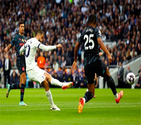 Phóng Viên: Ban Lãnh Đạo Bayern Munich Cho Biết Sẽ Không Chi 65 Triệu Euro Để Mua Paquinhá