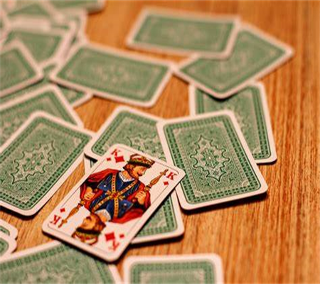 Ak Thắng Lợi Mọi Lúc! Cách Sử Dụng Bộ Bài Ak Một Cách Thông Minh Để Tăng Tỷ Lệ Thắng